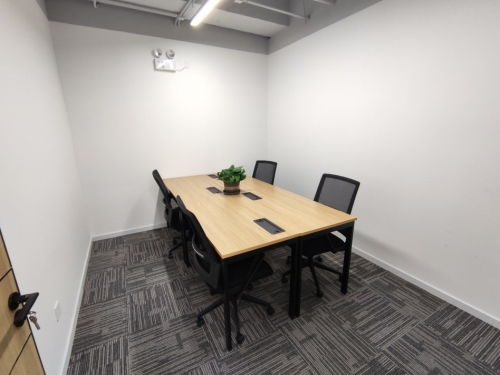 cbd大望路温特莱中心全精装修带家具户型方正视野开阔出租 办公楼租赁 北京我爱我家